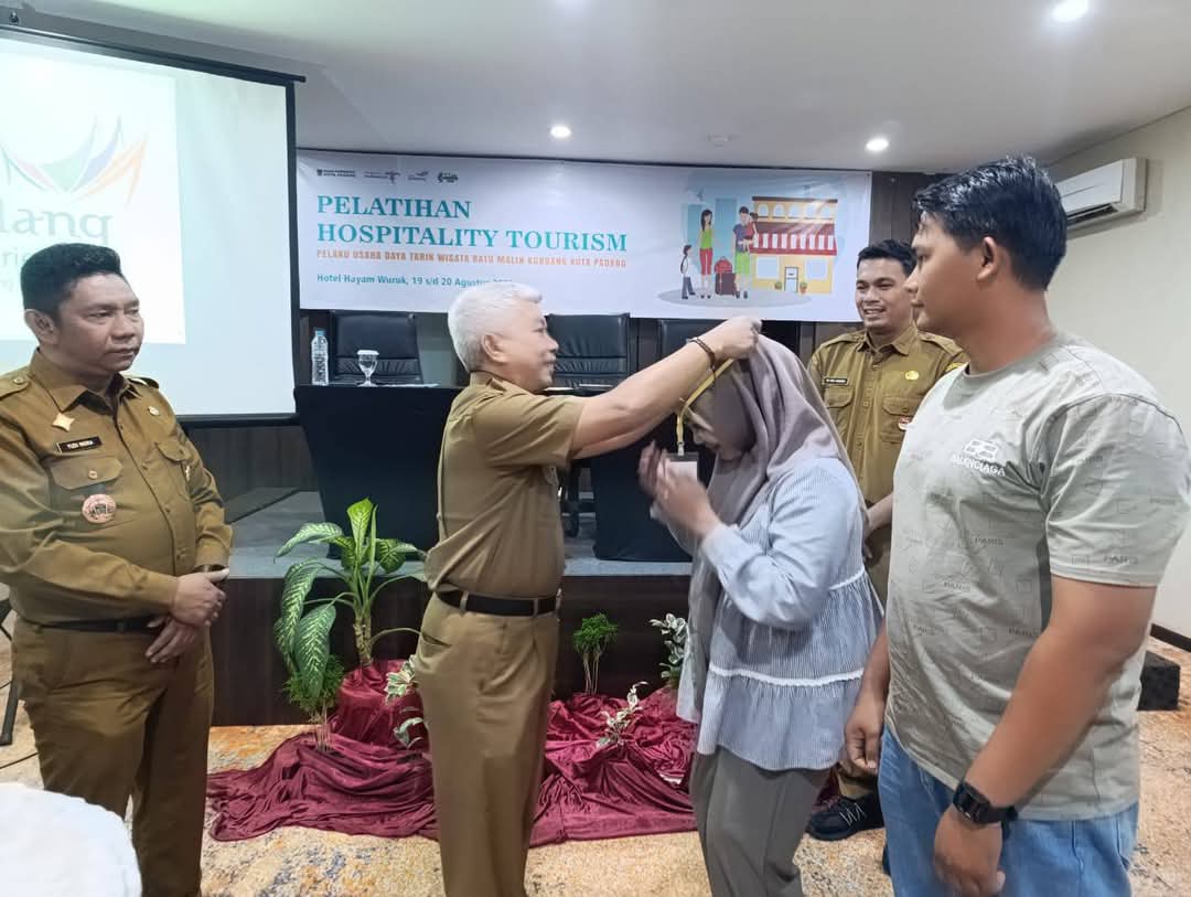 pemko-padang-terus-tingkatkan-kenyamanan-dan-keamanan-wisatawan