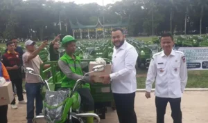 becak-motor-baru,-harapan-baru:-wali-kota-padang-perkuat-lps-untuk-atasi-sampah becak-motor-baru,-harapan-baru:-wali-kota-padang-perkuat-lps-untuk-atasi-sampah