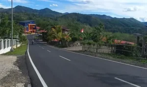 jalan-provinsi-rusak-di-sawahlunto-sudah-dikerjakan-tahun-ini