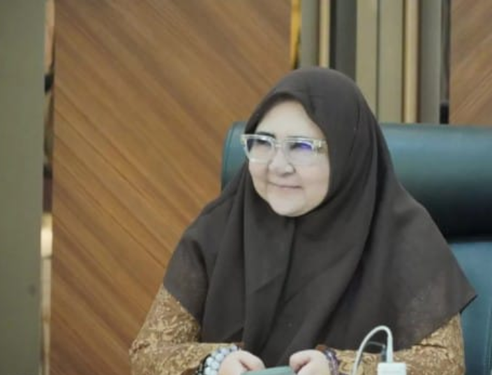 hj.-nevi-zuairina-soroti-tantangan-kai-dan-kcic,-berharap-perlindungan-maksimal-untuk-kepentingan-publik