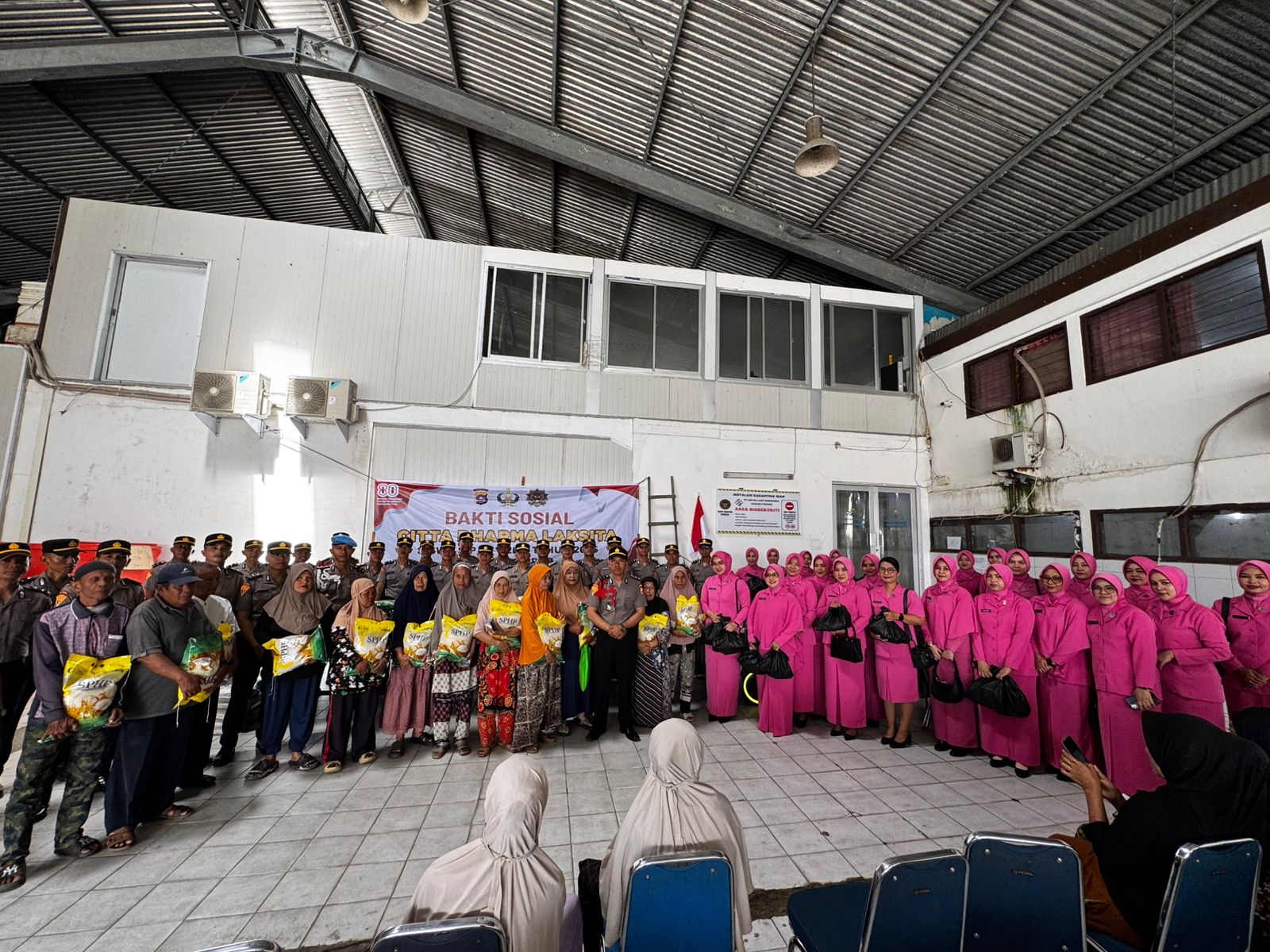 siswa-sip-angkatan-54-gelombang-2-polda-sumbar-gelar-bhakti-sosial-dan-bhakti-kesehatan