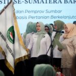 talkshow-saat-pelantikan-srikandi-stii-sumbar,-bahas-ketahanan-pangan-dan-masa-depan-pertanian-indonesia