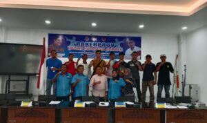 raker-wushu-sumbar,-anggota-dprd-sumbar-hj-aida:-wushu-harus-konsisten-meningkatkan-prestasi