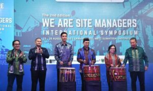 menteri-kebudayaan-fadli-zon-buka-simposium-internasional-wasm-di-di-sawahlunto menteri-kebudayaan-fadli-zon-buka-simposium-internasional-wasm-di-di-sawahlunto