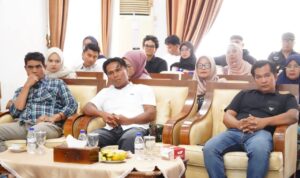 pemkab-tanah-datar-audiensi-dengan-pengusaha-restoran-dan-rumah-makan pemkab-tanah-datar-audiensi-dengan-pengusaha-restoran-dan-rumah-makan