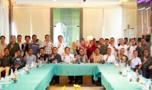 pemkab-tanah-datar-bank-nagari-berkolaborasi-dan-bersinergi-dengan-pengusaha-muda-riau-membangun-daerah