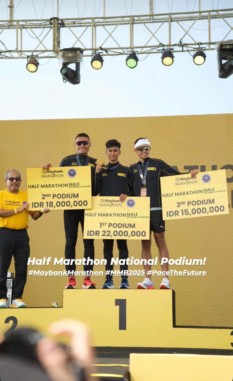 wako-fadly-amran-apresiasi-atlet-kota-padang-raih-juara-pertama-half-marathon-21-km-di-bali