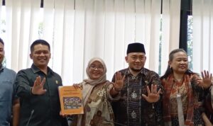 bahas-kasus-kekerasan,-komnas-perempuan-audiensi-dengan-wakil-ketua-dprd-sumbar-iqra-chissa