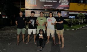 polisi-tangkap-pelaku-pencurian-di-smpn-7-padang,-terekam-cctv-saat-gasak-uang-guru