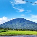 pesona-wisata-gunung-di-sumatera-barat,-ini-dia-lokasinya