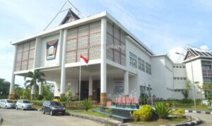 besok-ada-demo,-siswa-di-padang-belajar-dari-rumah