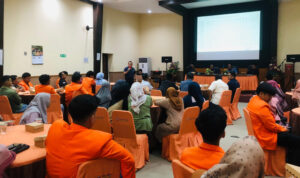 pt-semen-padang-silaturahmi-dengan-orang-tua-dan-25-penerima-beasiswa-program-bangsa