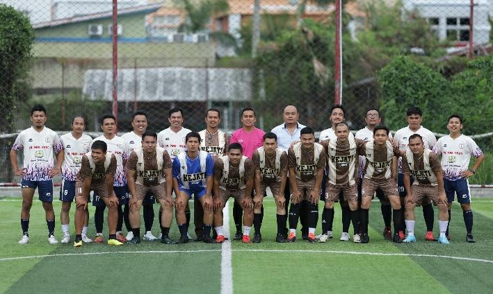 media-soccer-sumbar-tahan-imbang-kejati-sumbar-3-3-di-laga-persahabatan-seru