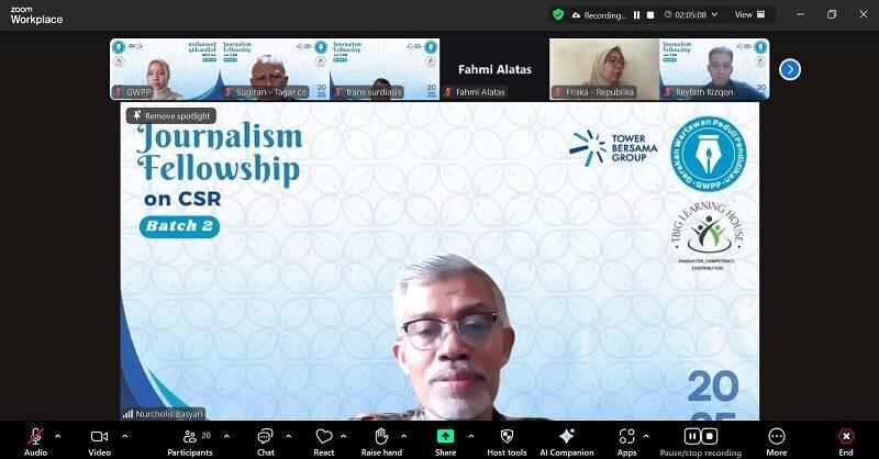 sesi-pertama-jfc-2025,-nurcholis-basyari-bicara-soal-pembeda-media-pers