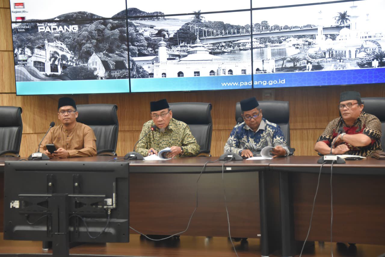 maigus-nasir-ajak-pengurus-dmi-kota-padang-sukseskan-program-smart-surau