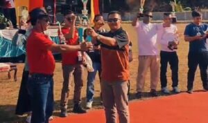 pgri-cab.-sumpur-kudus-juara-umum-porsenijar