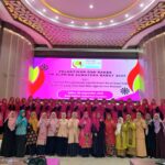 hj-nevi-zuairina-dikukuhkan-sebagai-ketua-alppind-sumbar-2025-2030