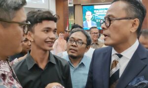 prestasi-enam-bulan-danantara-di-bawah-coo-dony-oskaria