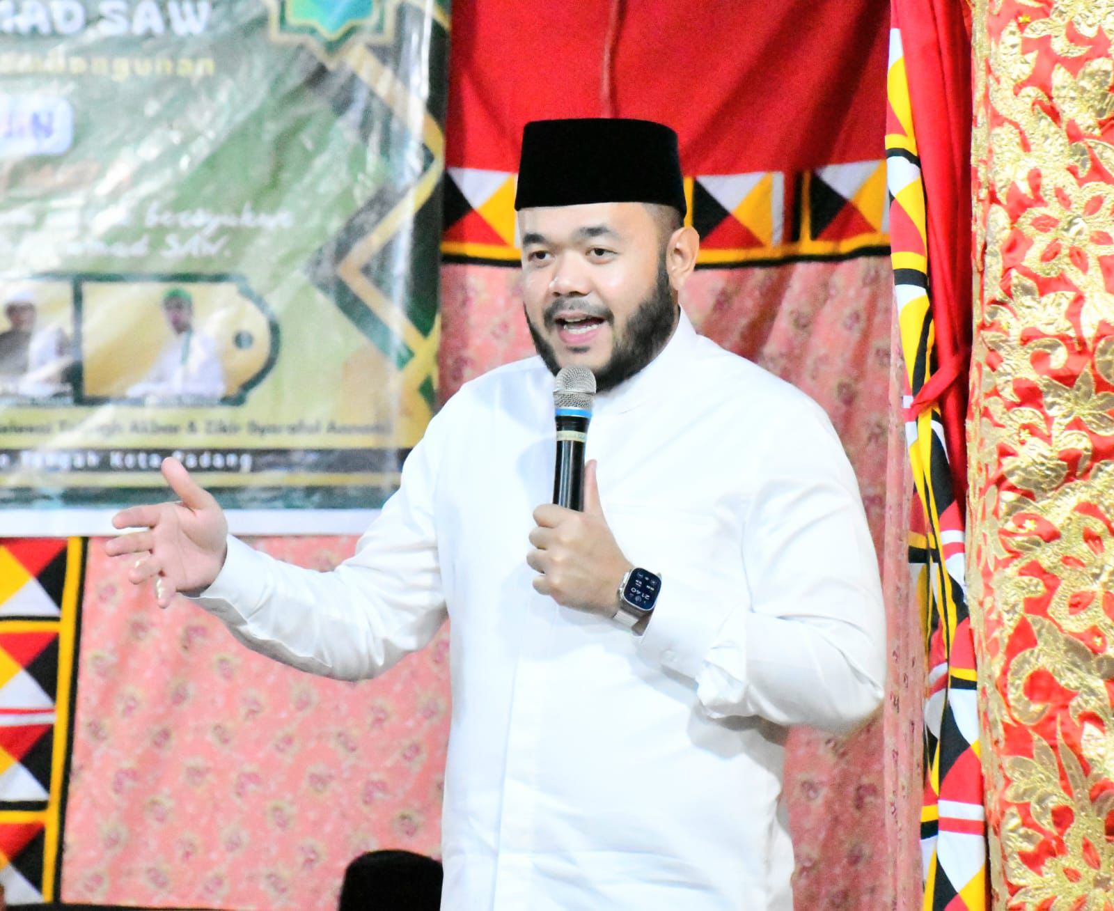 walikota-fadly-amran-hadiri-peringatan-maulid-nabi-muhammad-saw