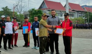 peringatan-haornas-2025,-walikota-padang-beri-penghargaan-tokoh-olahraga