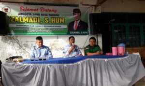 tingkatkan-silaturahmi-anggota-dprd-padang-zalmadi-gelar-reses-bersama-ikw-ri