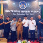 prof-ganefri-dukung-hamdanus-pimpin-koni-sumbar