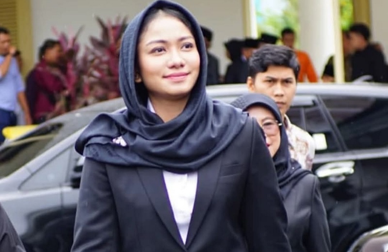 bupati-bekerja-untuk-rakyat,-bukan-untuk-tepuk-tangan