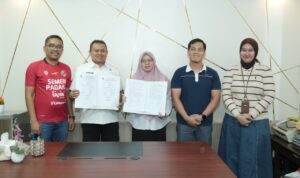 sertijab,-mursalim-serahkan-dokumen-administratif-dan-aset-pada-plt-kabiro-adpim-dirse-novera