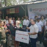 98-resolution-network-bagi-sembako-ke-warga-gandeng-komunitas-ojol