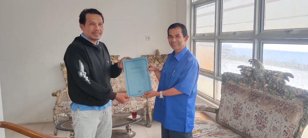 mantapkan-langkah,-m-syukur-daftar-sebagai-ketua-pwi-tanah-datar-2025–2028