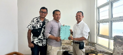 candra-antoni-resmi-daftar-ketua-pwi-tanah-datar,-usung-visi-pers-berkualitas-dan-solid