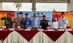sosialisasi-program-makan-bergizi-gratis-di-sumatera-barat:-dpr-ri-dan-bgn-ajak-masyarakat-dukung-generasi-emas-2045