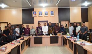 pemko-padang-gelar-monev-terkait-implementasi-ktr