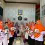 hj-nevi-zuairina-serahkan-bantuan-pengeras-suara-untuk-komunitas-rki-dan-rumah-baca