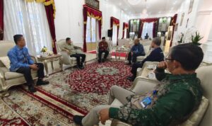 gubernur-mahyeldi:-media-penghubung-komunikasi-pemerintah-dengan-masyarakat