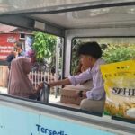 tekan-inflasi-di-bukittinggi,-bulog-gelar-gerakan-pangan-murah-di-sejumlah-lokasi 