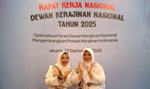 hadir-di-rakernas-dekranasda-2025,-sri-hayati-maigus-nasir-ajak-seluruh-pihak-membersamai-perajin