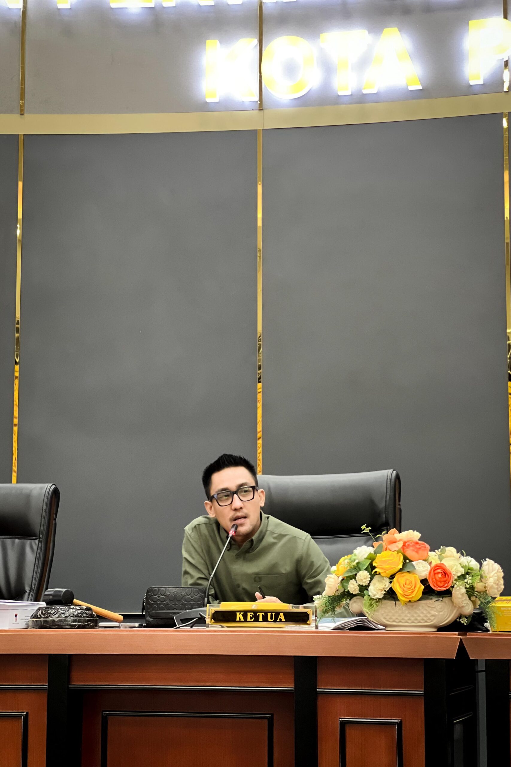 ketua-komisi-ii-dprd-kota-padang,rachmad-wijaya-,dorong-perbaikan-layanan-transpadang-koridor-1