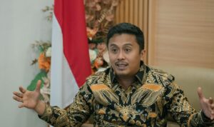 riset-media-analytic-2025,-popularitas-wagub-vasko-ruseimy-kalahkan-rano-karno-dan-emil-dardak riset-media-analytic-2025,-popularitas-wagub-vasko-ruseimy-kalahkan-rano-karno-dan-emil-dardak