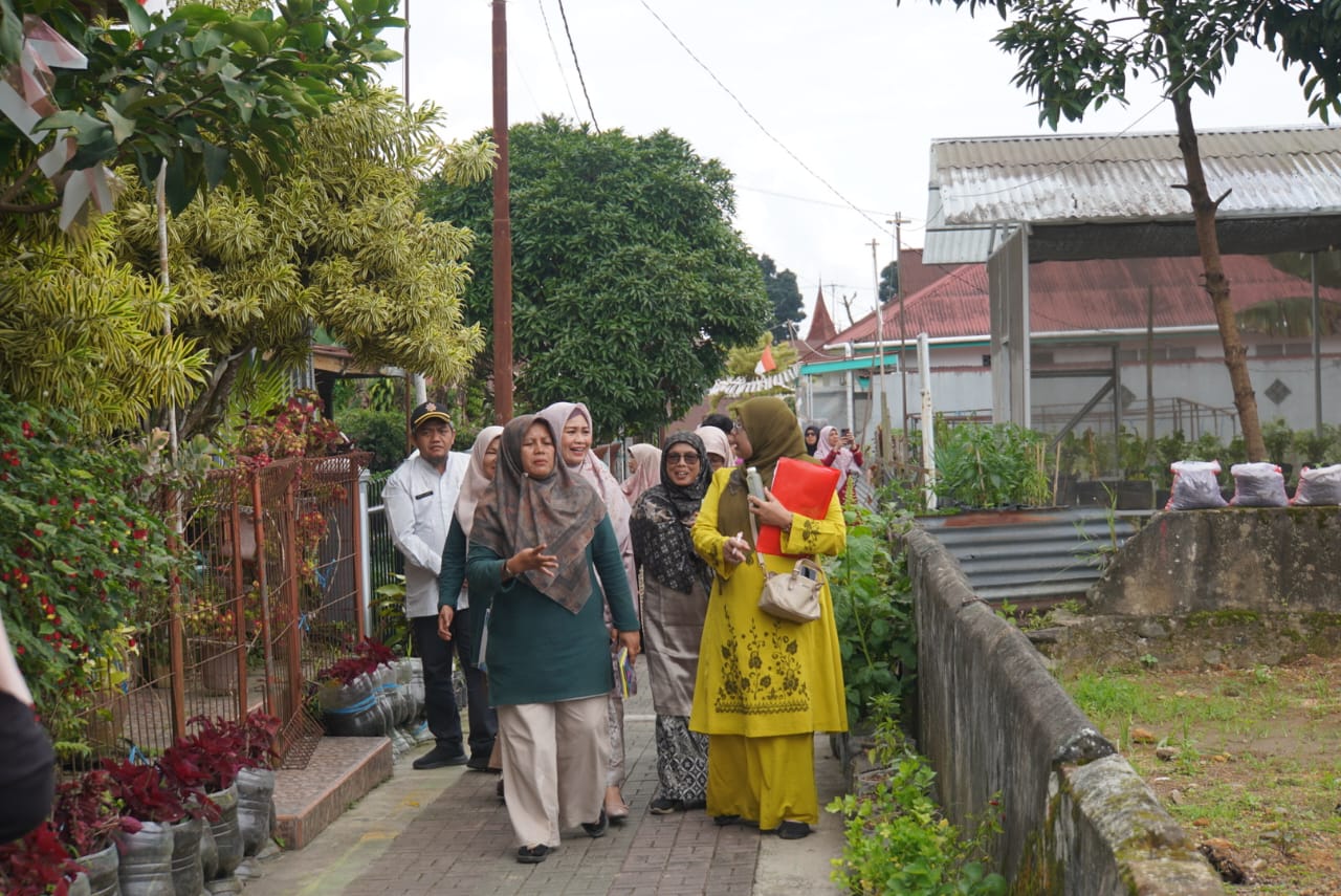 gerakan-ketahanan-pangan,-kwt-sakinah-dinilai-tim-provinsi