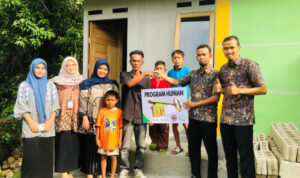 dari-gubuk-reot-ke-rumah-layak:-harapan-baru-untuk-mulyadi-dan-keluarga-dari-upz-baznas-semen-padang dari-gubuk-reot-ke-rumah-layak:-harapan-baru-untuk-mulyadi-dan-keluarga-dari-upz-baznas-semen-padang