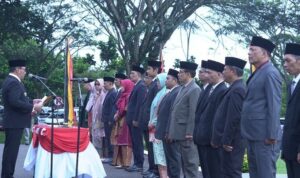 ramlan-nurmatias-mutasi-20-pejabat-bukittinggi ramlan-nurmatias-mutasi-20-pejabat-bukittinggi