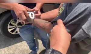 dua-pencuri-bobol-rumah-kontrakan-di-padang-pariaman,-kabel-listrik-dibawa-kabur