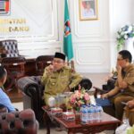 wakil-walikota-padang-terima-kunjungan-perwakilan-dewan-pendidikan-sumbar