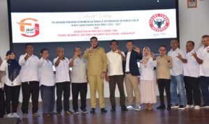 ini-ketegasan-fadly-amran-saat-menghadiri-pelantikan-pengurus-pjkip-kota-padang