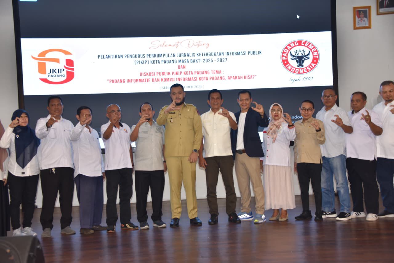 ini-ketegasan-fadly-amran-saat-menghadiri-pelantikan-pengurus-pjkip-kota-padang