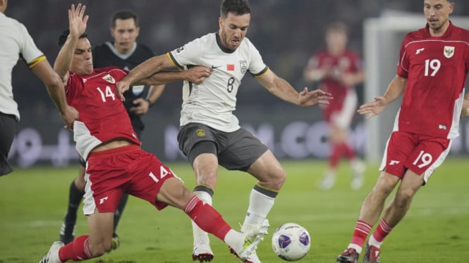 ranking-fifa-juli-2025:-timnas-indonesia-dan-malaysia-melesat,-vietnam-terancam-tergusur