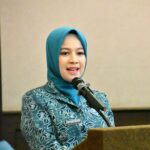 ketua-tp-pkk-kota-padang,-ny.-dian-puspita-fadly-amran-buka-kegiatan-bimtek-gerakan-pkk
