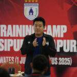 era-baru-persipura-dimulai,-owen-rahadiyan-usung-harapan-anak-papua