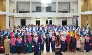 gemakan-sholawat,-gow-satukan-hati-dan-langkah-perempuan-se-padang-pariama